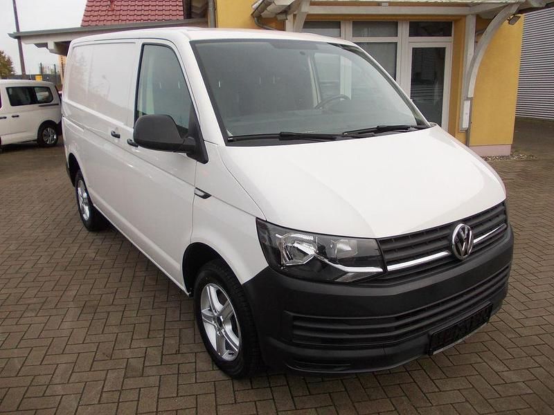 Gebraucht VW Transporter 102 PS (75 kW) 2019 Weiß Van