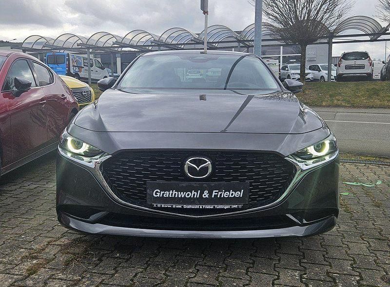 Neu Mazda 3 Exclusive-Line 140 PS (102 kW) 2026 Machine gray Limousine