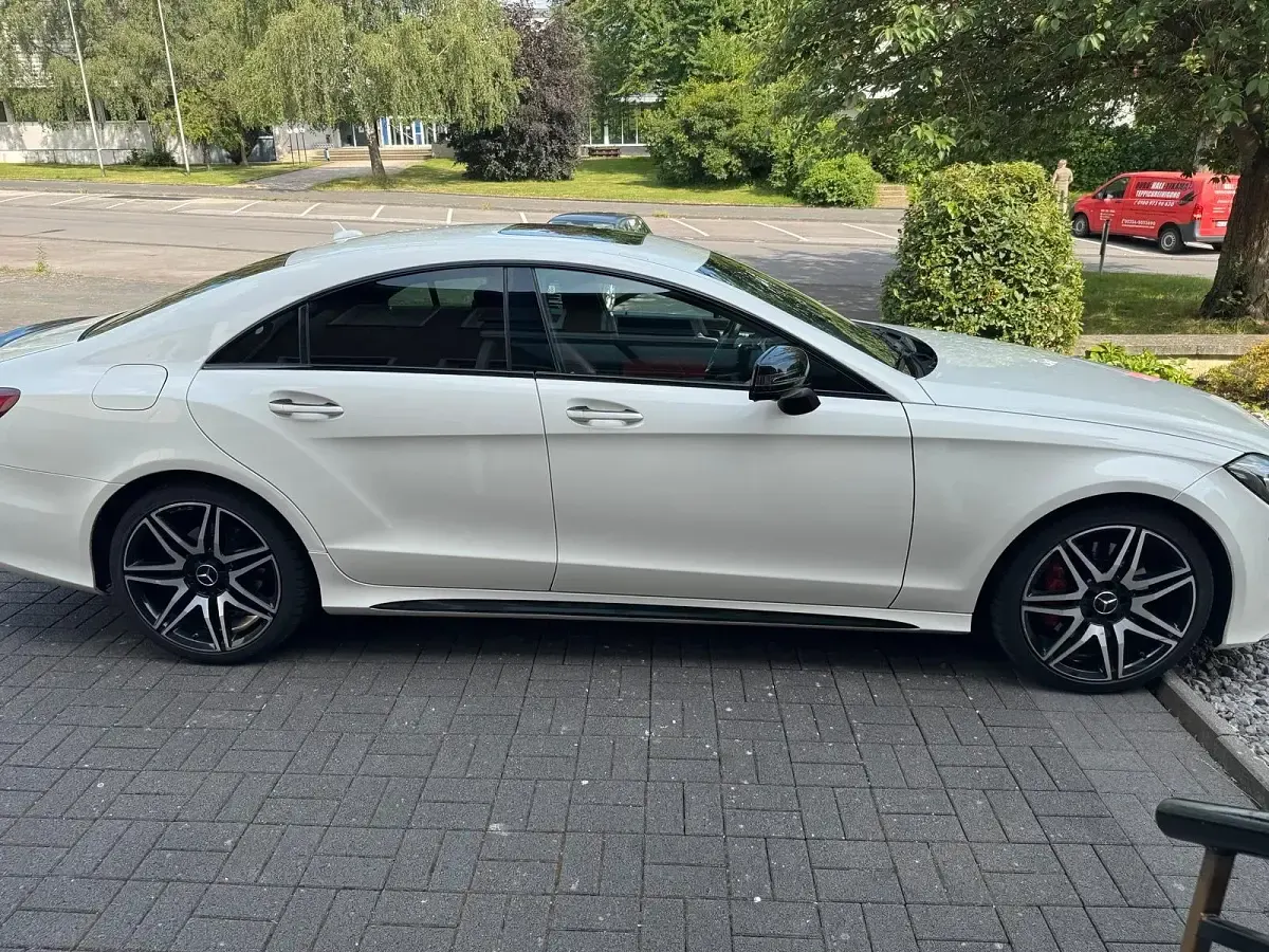 Gebraucht Mercedes CLS350 258 PS (189 kW) 2016 Weiß Limousine