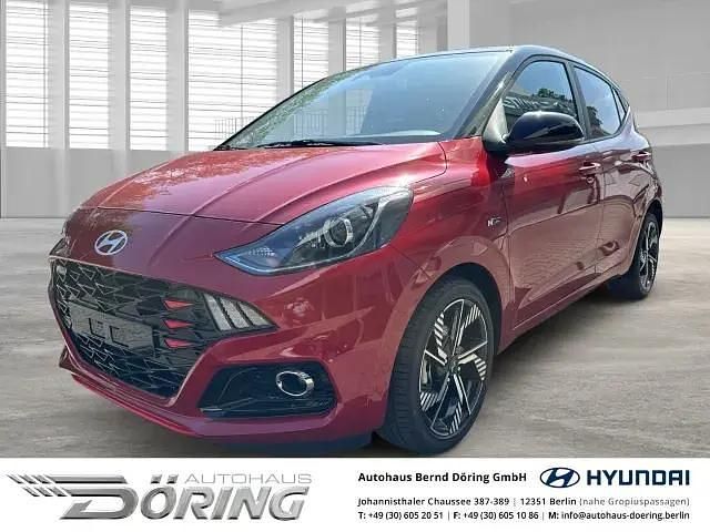 Dragon red/ phantom black / mi Neu 2025 Hyundai i10 N Line Kleinwagen | 21.490 € (Fairer Preis) - Bild 1/4