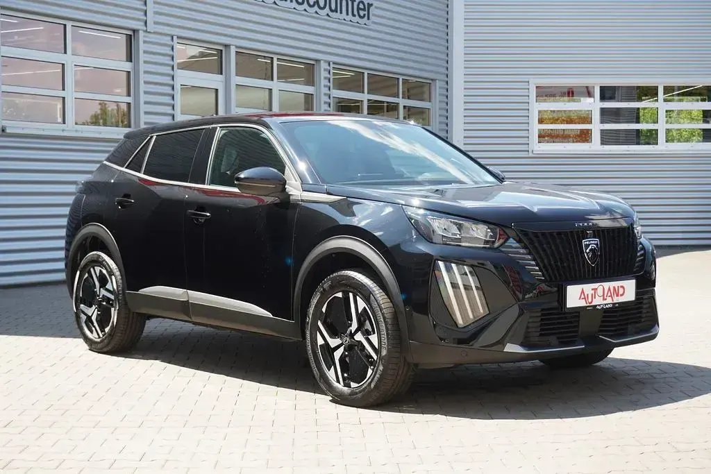 Neu Peugeot 2008 145 PS (106 kW) 2026 Schwarz SUV