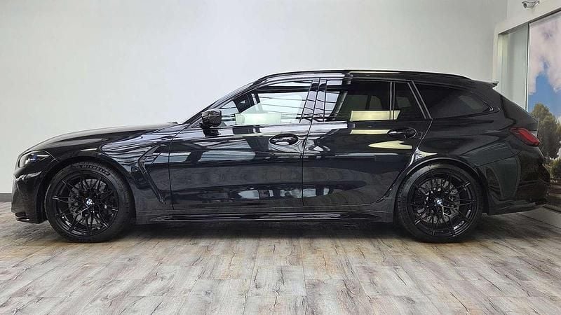 Gebraucht BMW M3 Performance 530 PS (389 kW) 2025 Black sapphire metallic Kombi