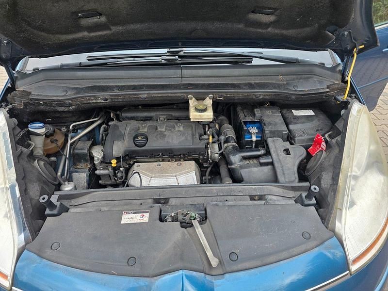 Second-hand Citroën C4 Picasso Advance 120 CP (88 kW) 2009 Albastru Monovolum