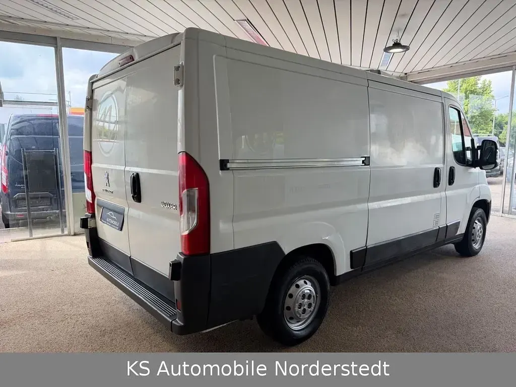 Gebraucht Peugeot Boxer 110 PS (80 kW) 2015 Weiß Van