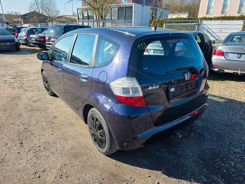 Gebraucht Honda Jazz Trend 90 PS (66 kW) 2010 Violett Kleinwagen