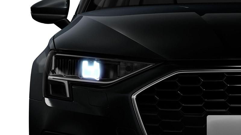 Gebraucht Audi A3 Advanced 150 PS (110 kW) 2022 Grau Limousine