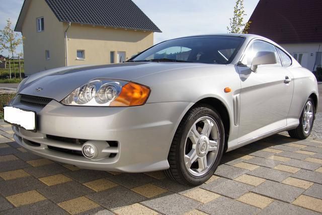 Silber Gebraucht 2004 Hyundai Coupé GLS Coupé | 5.400 € - Bild 1/4
