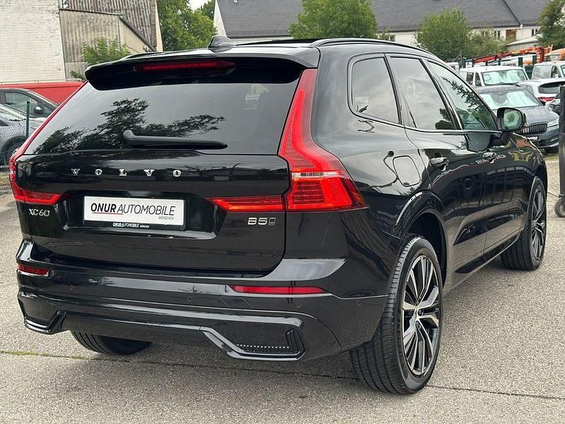 Gebraucht Volvo XC60 Ultimate 250 PS (183 kW) 2022 Schwarz SUV