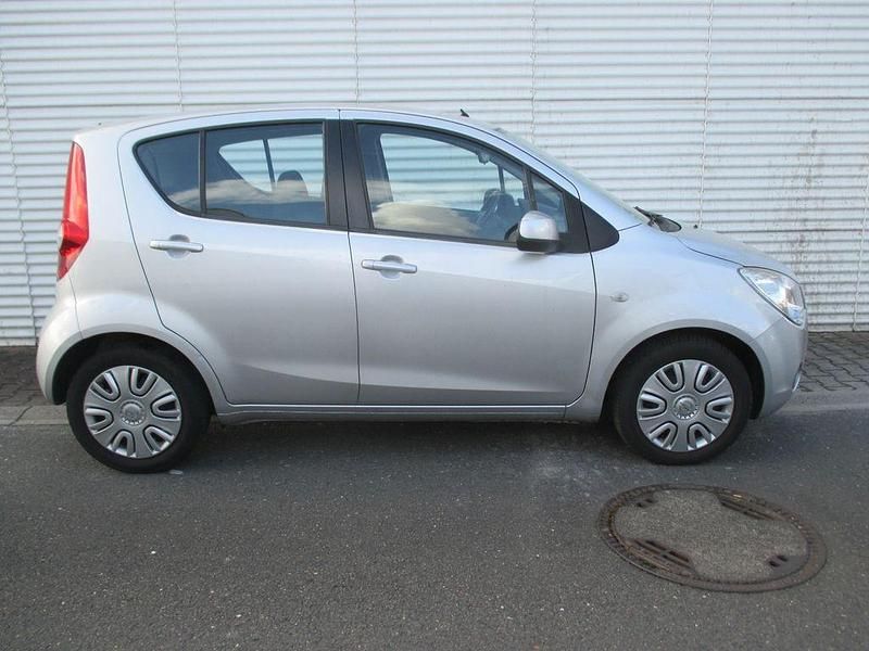 Gebraucht Opel Agila Edition 65 PS (47 kW) 2008 Silber Kleinwagen