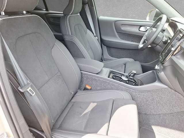 Gebraucht Volvo EX40 136 kW (185 PS) 2025 SUV