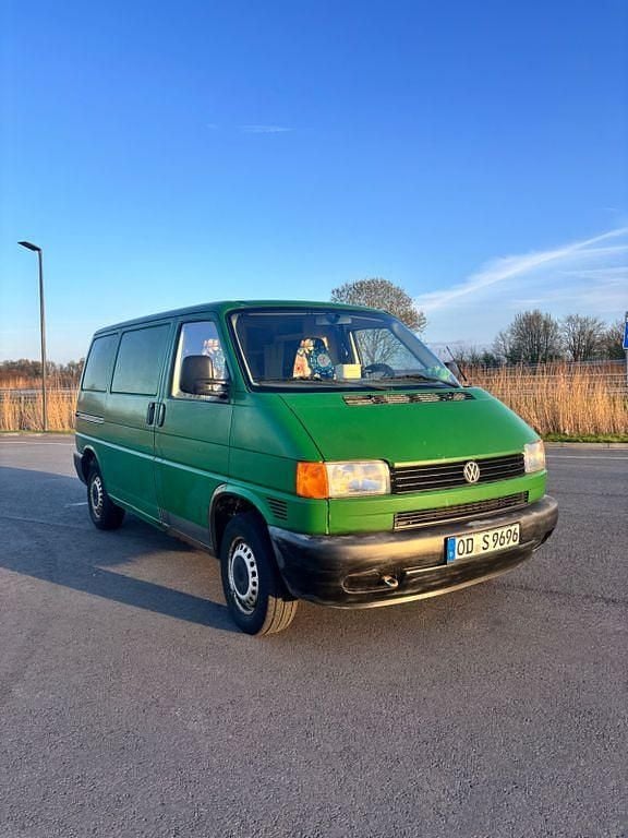 Gebraucht VW T4 68 PS (50 kW) 1998 Grün Van