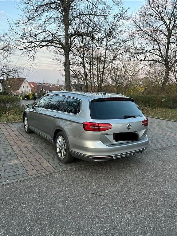 Gebraucht VW Passat 150 PS (110 kW) 2015 Grau Kombi