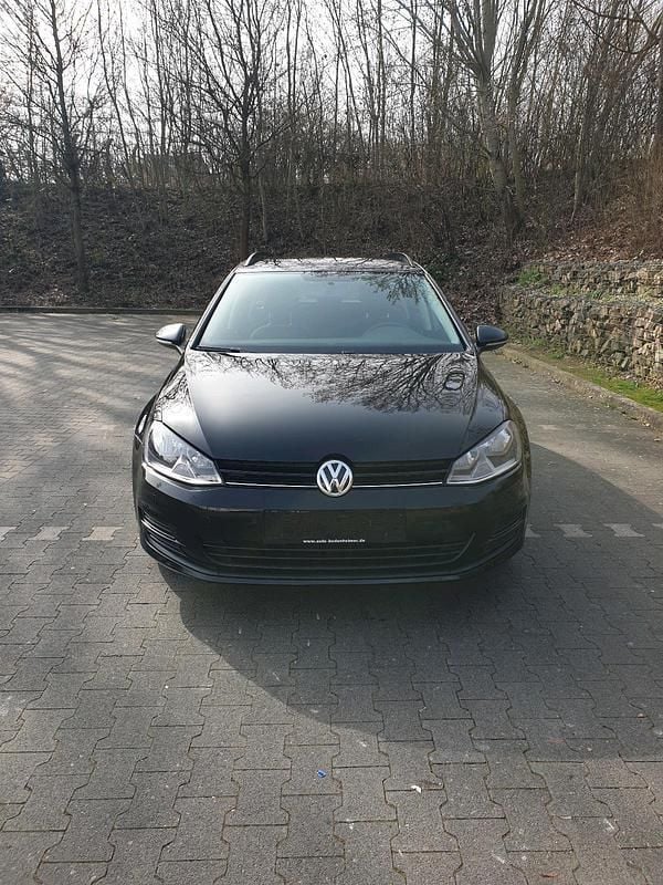Gebraucht VW Golf VII 110 PS (80 kW) 2014 Schwarz Kombi