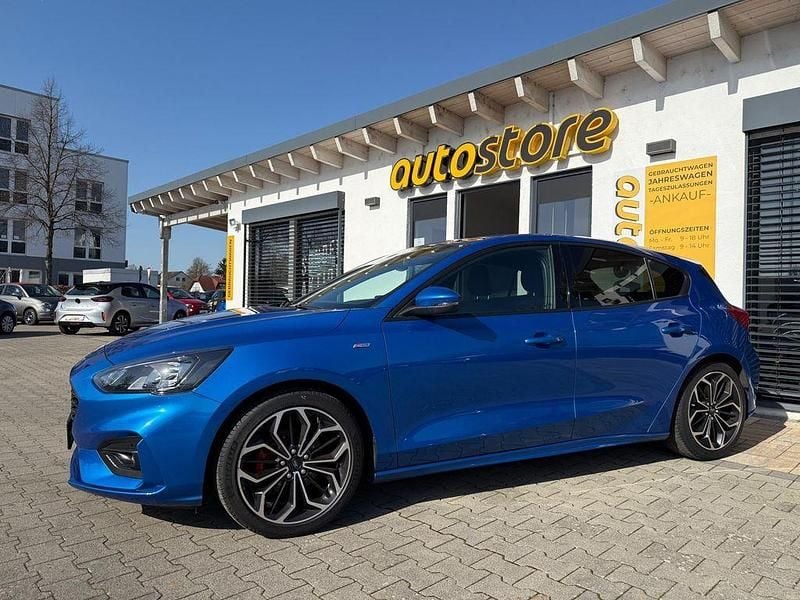 Gebraucht Ford Focus ST-Line X 155 PS (114 kW) 2021 Blau Limousine