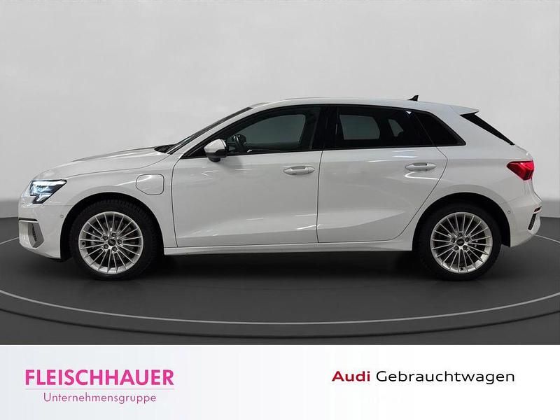 Gebraucht Audi A3 Advanced 204 PS (150 kW) 2022 Weiss Limousine