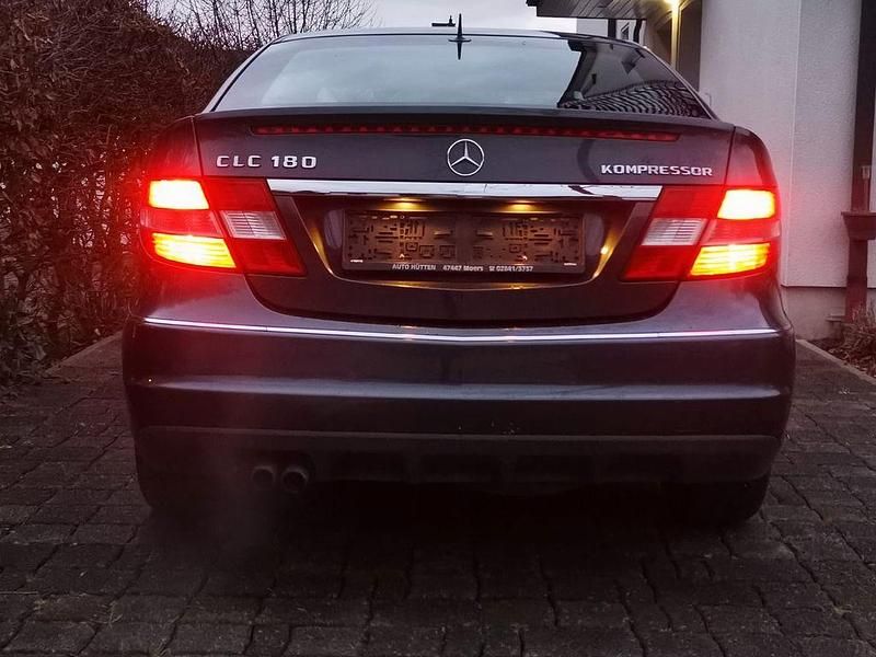 Gebraucht Mercedes CLC180 143 PS (105 kW) 2008 Grau Kleinwagen