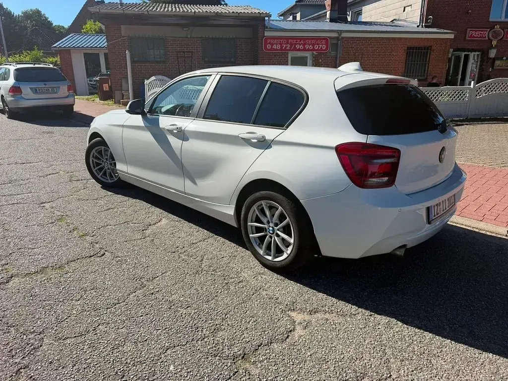 Gebraucht BMW 116 116 PS (85 kW) 2015 Weiß Kleinwagen