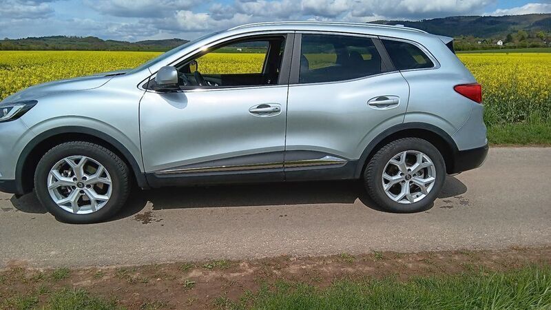 Gebraucht Renault Kadjar Intens 140 PS (102 kW) 2019 Silber SUV