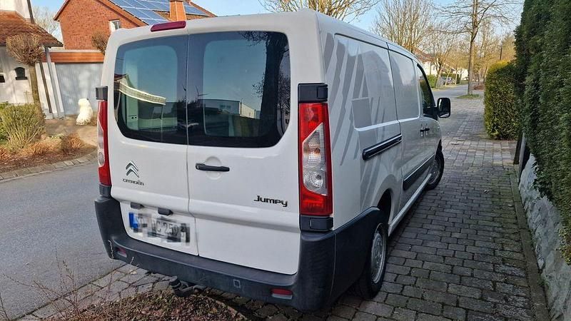 Gebraucht Citroën Jumpy 128 PS (94 kW) 2014 Weiß Van / Kleinbus