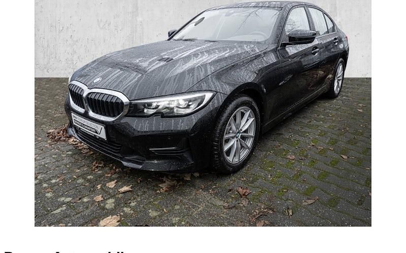 Gebraucht BMW 320 Advantage 184 PS (135 kW) 2022 Schwarz Limousine