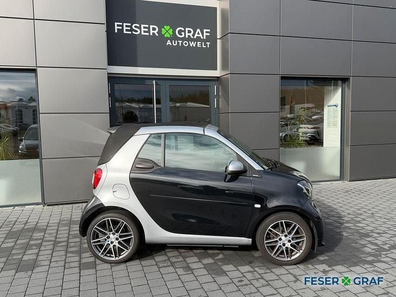 Gebraucht Smart ForTwo Cabrio Brabus 109 PS (80 kW) 2017 Schwarz Cabrio