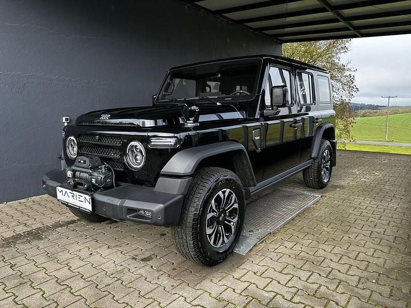 Neu BAW 212 166 PS (122 kW) 2025 Grün SUV