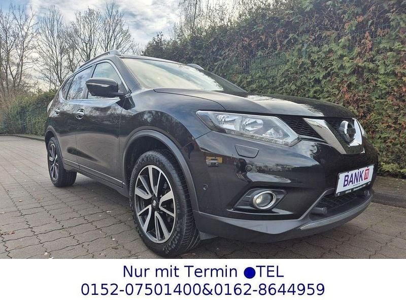 Schwarz Gebraucht 2017 Nissan X-Trail Acenta SUV | 10.750 € (Guter Preis) - Bild 1/4