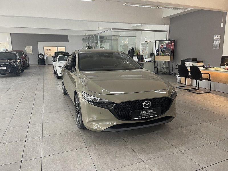 Beige Neu 2025 Mazda 3 Homura-Line Limousine | 27.890 € - Bild 1/4