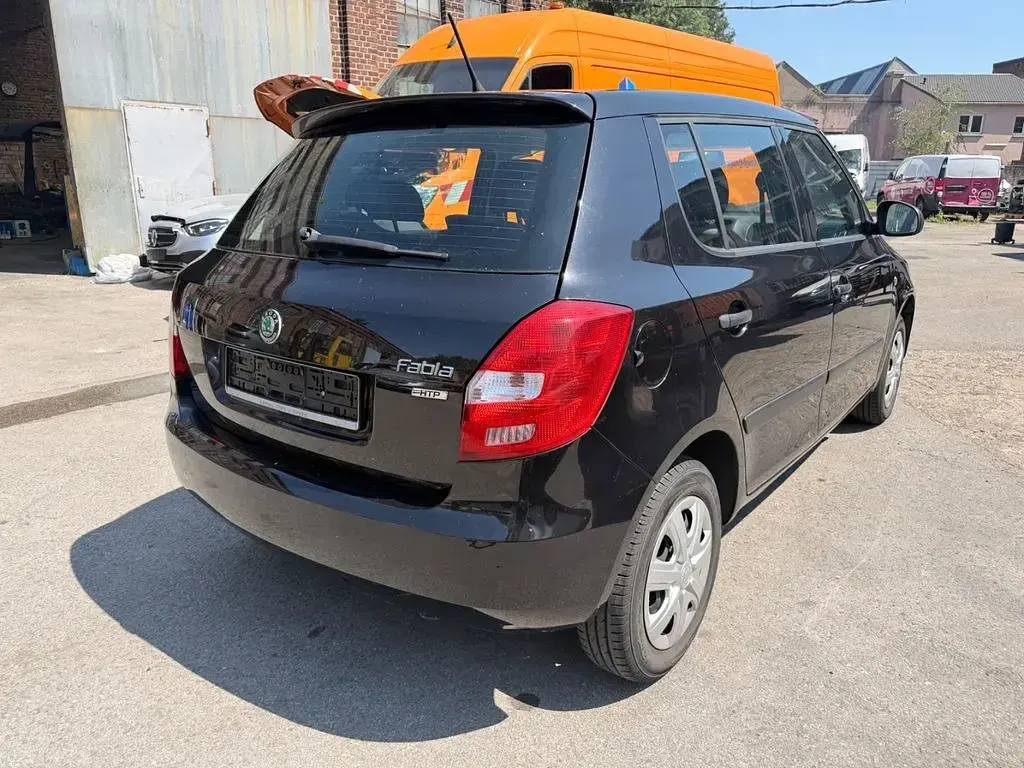 Gebraucht Skoda Fabia Special 60 PS (44 kW) 2012 Schwarz Limousine