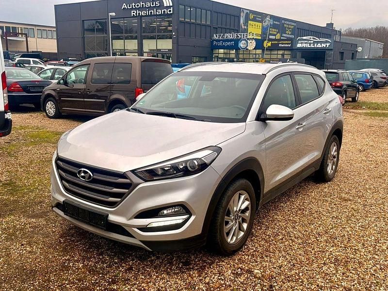 Gebraucht Hyundai Tucson 177 PS (130 kW) 2018 Silber SUV