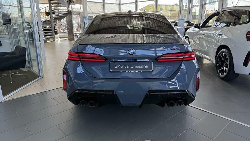 Neu BMW M5 Performance 727 PS (534 kW) 2025 Bmw individual storm bay metal Limousine