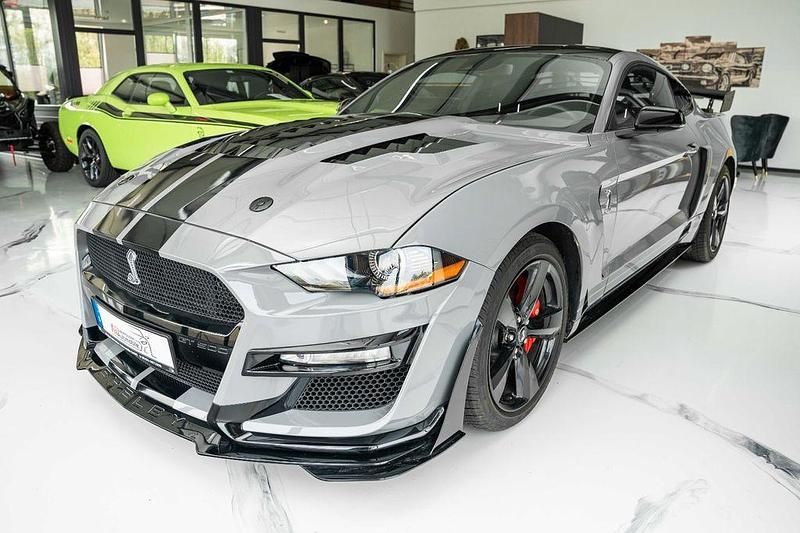 Grau Gebraucht 2023 Ford Mustang GT Coupé | 46.990 € (Fairer Preis) - Bild 1/1
