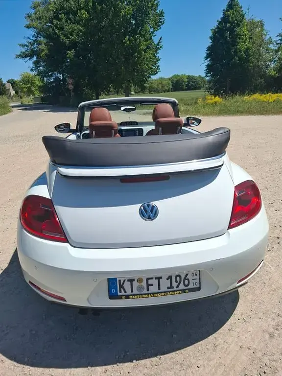 Gebraucht VW Beetle Cup 140 PS (102 kW) 2014 Weiß Kleinwagen