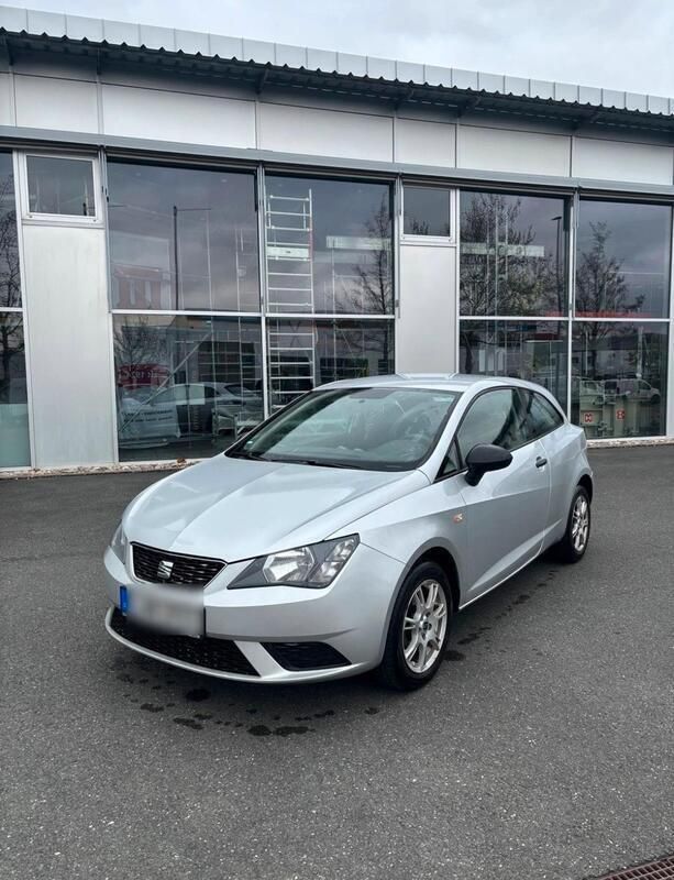 Silber Gebraucht 2016 Seat Ibiza Kleinwagen | 3.900 € (Guter Preis) - Bild 1/4