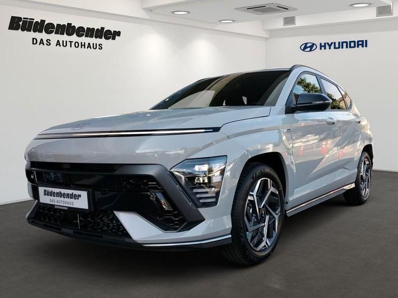 Grau Neu 2025 Hyundai Kona N Line SUV | 33.990 € (Teuer) - Bild 1/4