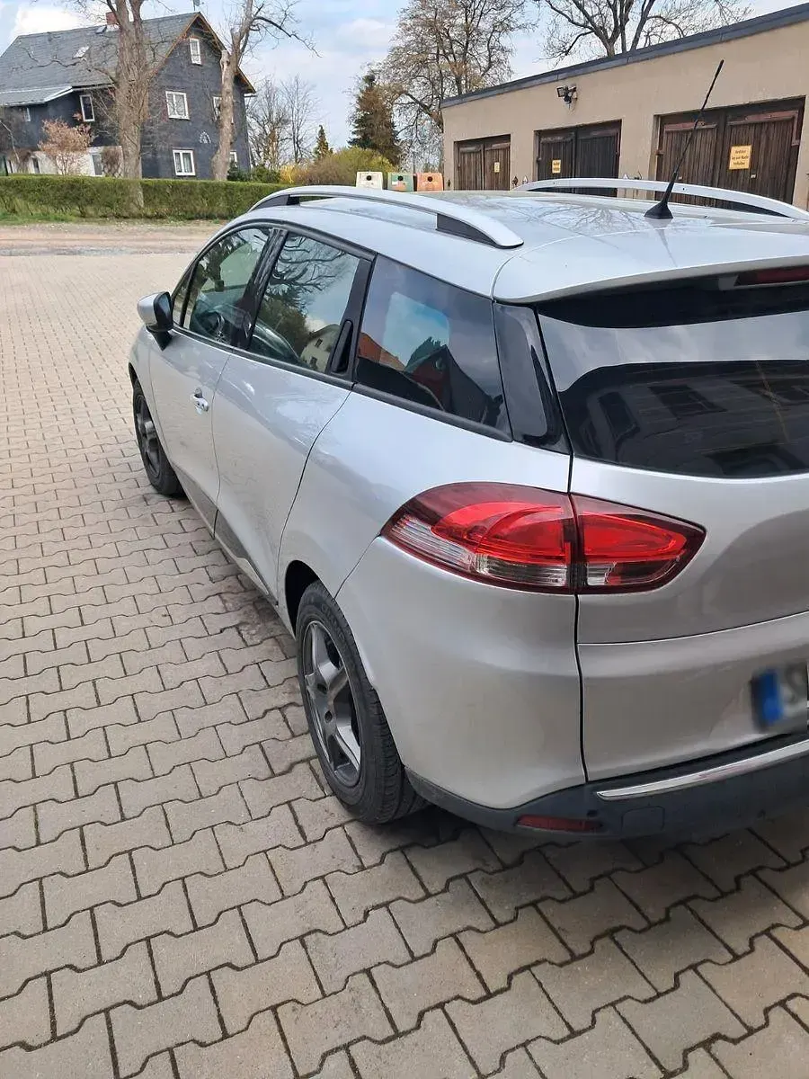 Gebraucht Renault Clio Life 75 PS (55 kW) 2018 Grau Kombi