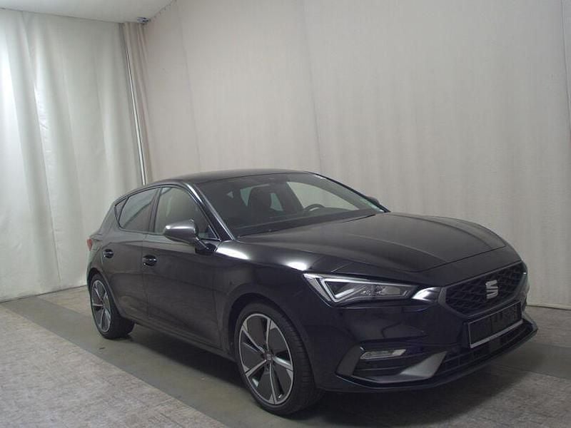 Gebraucht Seat Leon FR-Line 150 PS (110 kW) 2021 Schwarz Limousine