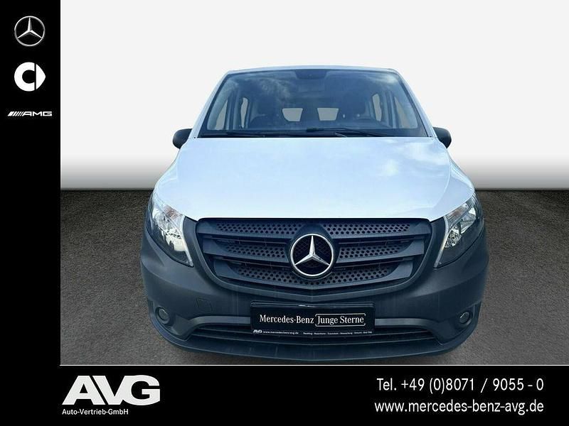 Gebraucht Mercedes Vito 163 PS (119 kW) 2022 Arktikweiß Van