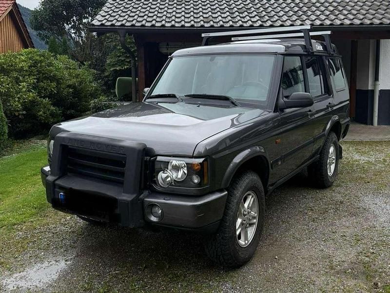 Grau Gebraucht 2004 Land Rover Discovery 3 SUV | 13.000 € (Etwas zu teuer) - Bild 1/4