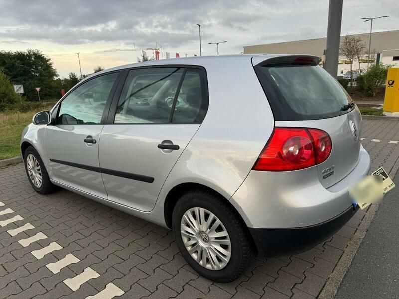 Silber Gebraucht 2004 VW Golf V Kombi | 2.300 € (Fairer Preis) - Bild 1/4