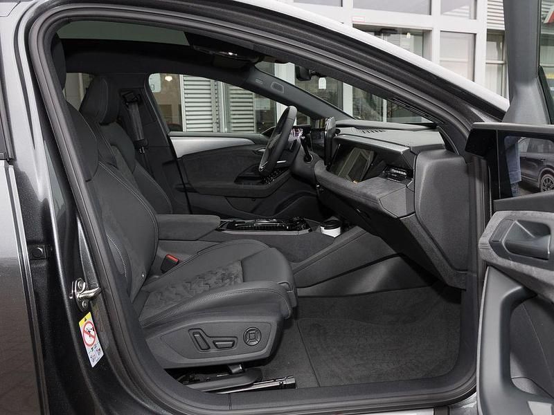 Gebraucht Audi A6 e-tron Performance 269 kW (367 PS) 2025 Daytonagrau perleffekt Kombi