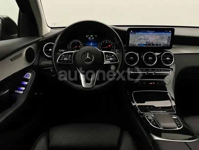 Gebraucht Mercedes GLC300e Business 320 PS (235 kW) 2021 Schwarz SUV