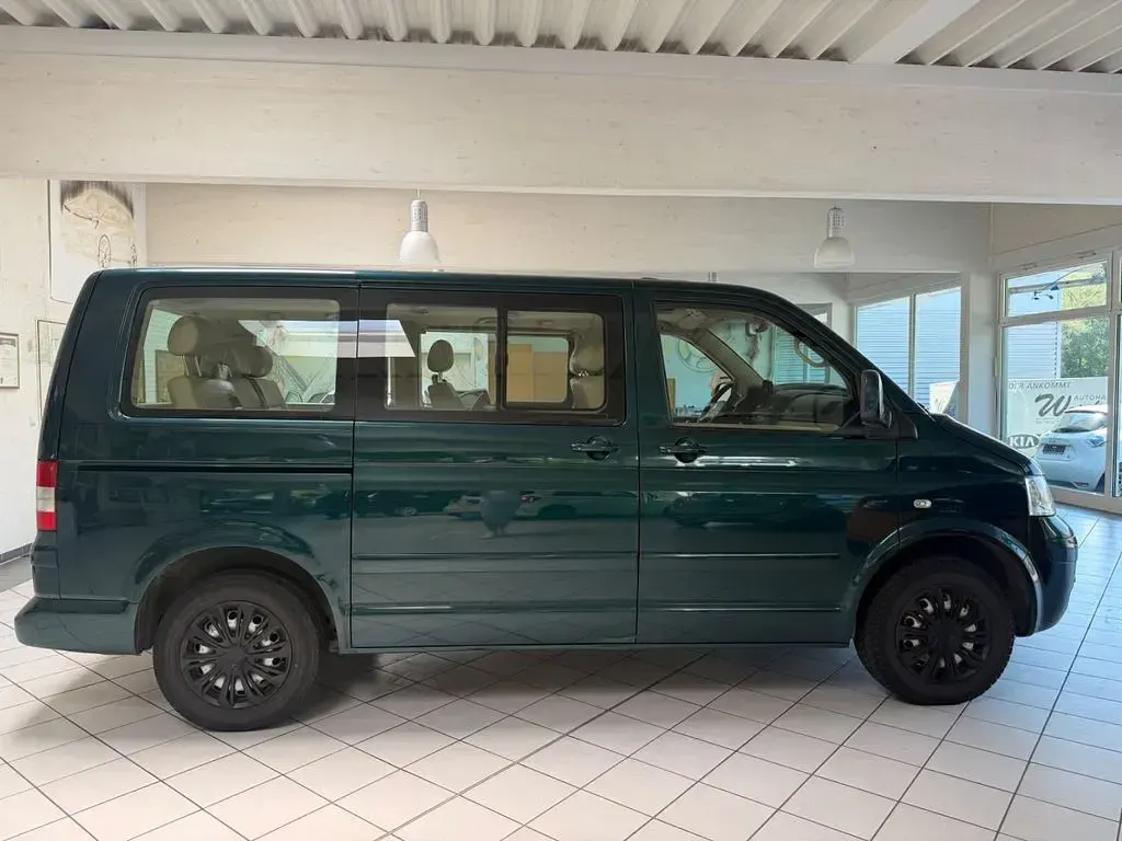 Gebraucht VW Multivan Highline 174 PS (127 kW) 2005 Grün Van / Kleinbus