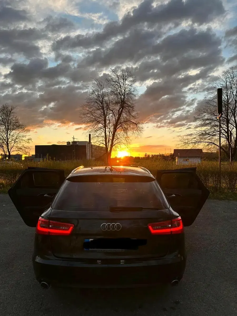 Gebraucht Audi A6 204 PS (150 kW) 2013 Schwarz Kombi