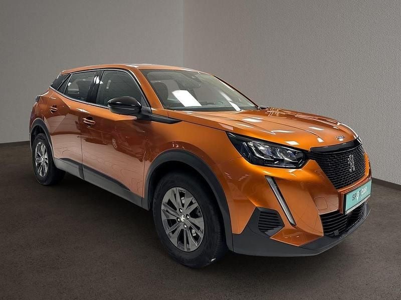 Gebraucht Peugeot 2008 Active 101 PS (74 kW) 2022 Orange SUV