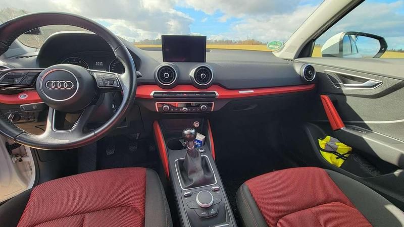 Gebraucht Audi Q2 Sport 150 PS (110 kW) 2017 Weiß SUV