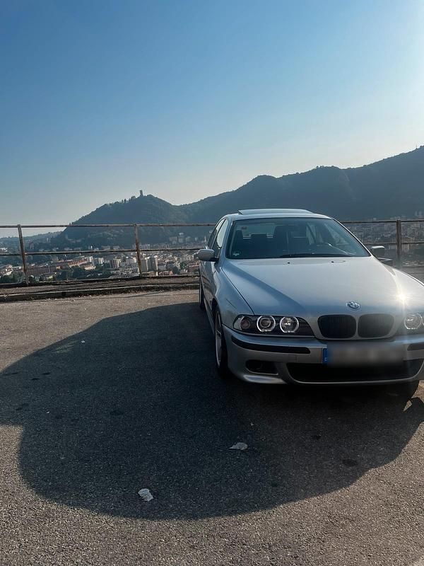 Silber Gebraucht 1997 BMW 523 M Sport Limousine | 4.400 € (Fairer Preis) - Bild 1/4