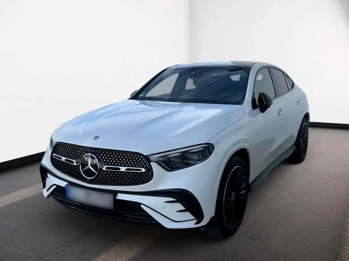 Gebraucht Mercedes GLC450 AMG 367 PS (269 kW) 2026 Manufaktur lack manufaktur opalithweiß bright SUV