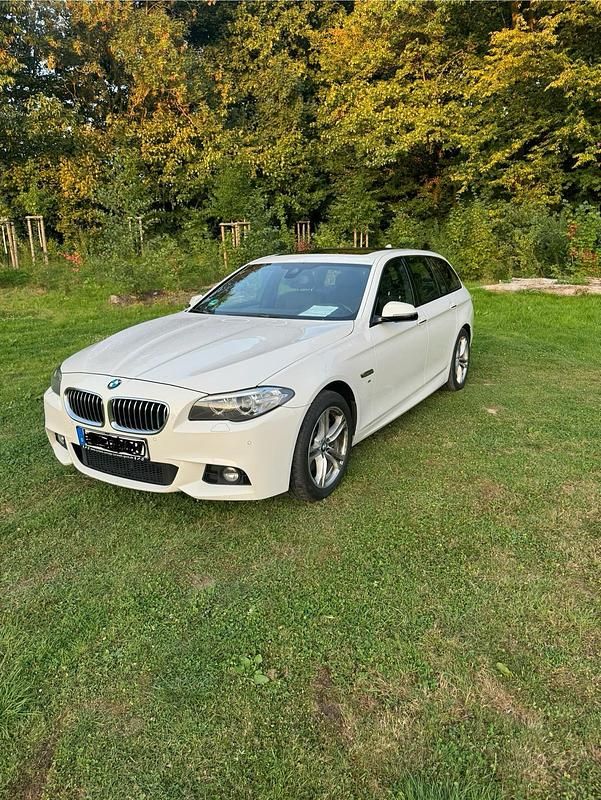 Weiß Gebraucht 2014 BMW 530 Kombi | 8.000 € (Superpreis) - Bild 1/4