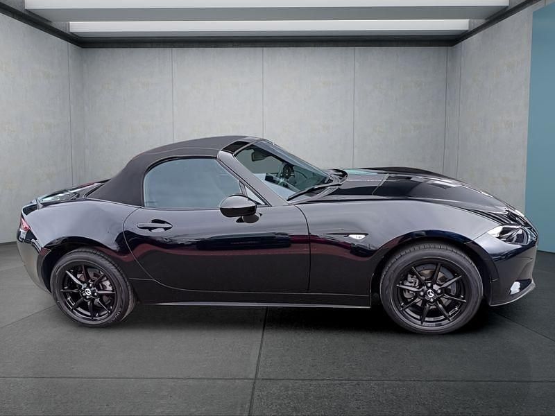 Gebraucht Mazda MX5 132 PS (97 kW) 2022 Schwarz Cabrio